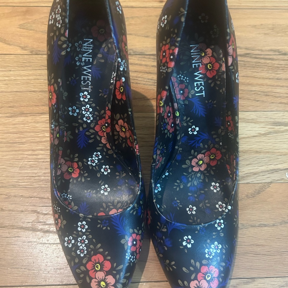 Nine West Black Heels with Floral Pattern